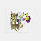 Illustration eines Cartoon Raptor Poet Denken. Fleecedecke (Vorderseite (Horizontal))