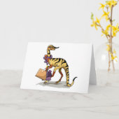 Illustration eines Iguanodon mit Einkaufstaschen. Karte (Gelbe Blume)