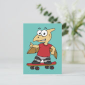 Illustration eines Pterosaurus Skateboarding. Postkarte (Stehend Vorderseite)