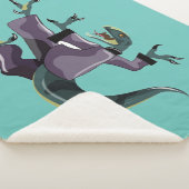 Illustration eines Raptor Darstellend Karate. Sherpadecke (3/4)