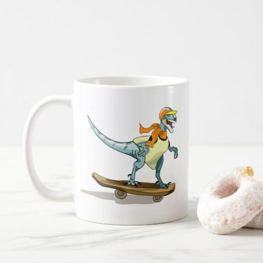Illustration eines Raptor Skateboarding. Kaffeetasse (Mit Donut)