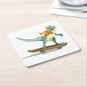 Illustration eines Raptor Skateboarding. Rechteckiger Pappuntersetzer (angewinkelt)