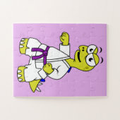 Illustration eines Stegosaurus, der Karate praktiz Puzzle (Horizontal)