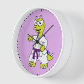 Illustration eines Stegosaurus, der Karate praktiz Uhr (Winkel)