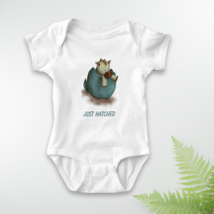 Illustration eines süßen Baby-Drachen, der gerade Baby Strampler
