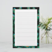 Illustration mit Pfau-Federn auf Schwarzem Briefpapier