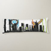 Illustration von einem grungy Stadtbild Seitenschläferkissen (Rückseite)