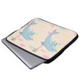 Illustration von Flying Delphin Deliverings Letter Laptopschutzhülle (Vorne Knopf)