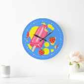 Illustration von Fun Pink Popsicle und Strawberrie Große Wanduhr (Zuhause)