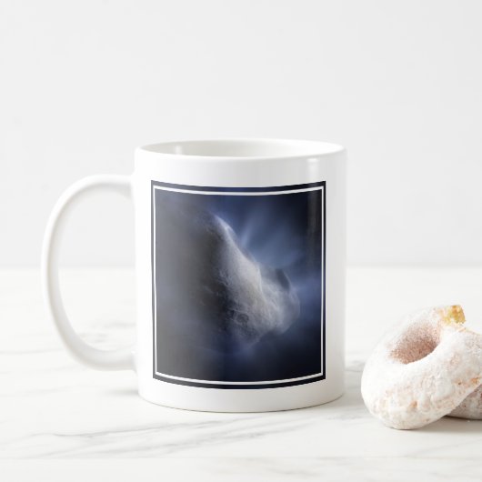 Illustrative Nah-up der Comet Tempel. Kaffeetasse (Mit Donut)