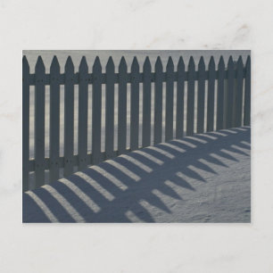 Illustrativer Zaun und Schatten Postkarte