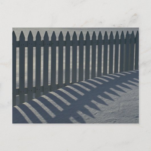 Illustrativer Zaun und Schatten Postkarte (Vorderseite)
