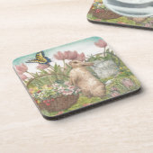 Illustriertes Frühlings-Häschen im Garten Getränkeuntersetzer (Linke Seite)