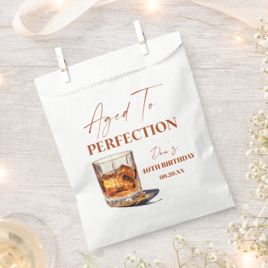 Im Alter Perfektion Whiskyglas Geburtstagsfeier Geschenktütchen (Ausgeschnitten)