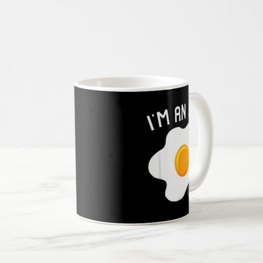 I'm An Egg Costume Funny Halloween Present Fried E Kaffeetasse (VorderseiteRechts)