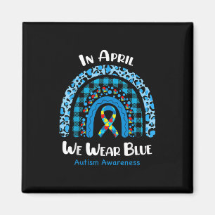 Im April tragen wir blaue Regenbogenpuzzle Autism Magnet