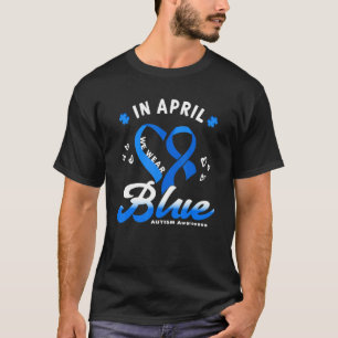 Im April tragen wir Blaues Band Herz Puzzle Autism T-Shirt