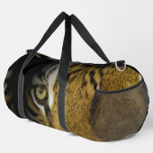 Im Auge eines Tigers Duffle Bag (Rechte Ecke)