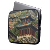 Im Außenbezirk Haidian gelegen, Laptopschutzhülle (Vorderseite Links)