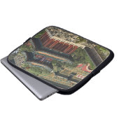 Im Außenbezirk Haidian gelegen, Laptopschutzhülle (Vorne Knopf)