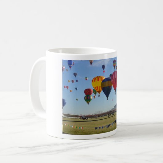 Im Ballon aufsteigen Kaffeetasse (Vorderseite Links)