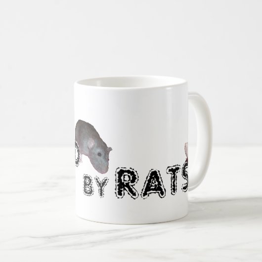 im Eigentum von Ratten Tasse (VorderseiteRechts)