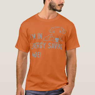 Im energiesparenden rett-Modus schläfriger Hund T-Shirt