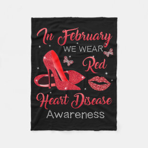 Im Februar tragen rote High Heels Herzerkrankung A Fleecedecke