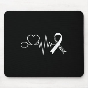 Im Februar wird das Bewusstsein für Herzkrankheite Mousepad