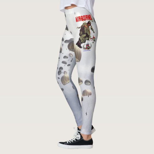 IM FLUGZEUG (504.) LEGGINGS (Links)