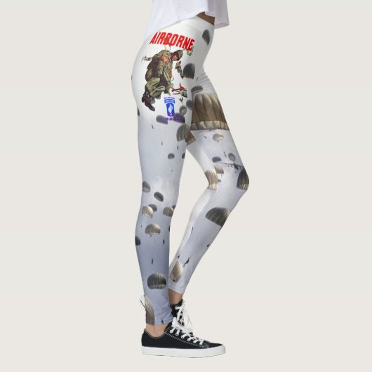 IM FLUGZEUG (504.) LEGGINGS (Rechts)