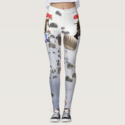 IM FLUGZEUG (504.) LEGGINGS (Vorderseite)