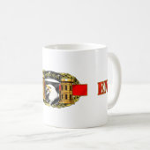 im Flugzeug Abteilung 12B 101. Kaffeetasse (VorderseiteRechts)