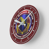 im Flugzeug Abteilung 504. PIR Runde Wanduhr (Winkel)