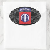 im Flugzeug Abteilung "All American" - RUSTIK Ovaler Aufkleber (Tasche)