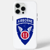 im Flugzeug Abteilung "Arktische Engel" Grunge Case-Mate iPhone Hülle (Rückseite)