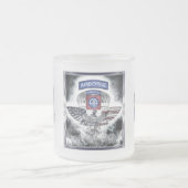 im Flugzeug Abteilung Explosive Gerahmte Konstrukt Mattglastasse (Mittel)