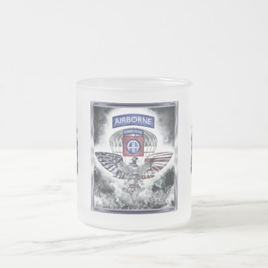 im Flugzeug Abteilung Explosive Gerahmte Konstrukt Mattglastasse (Mittel)