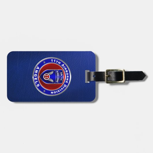 im Flugzeug Abteilung Gepäckanhänger (Vorderseite horizontal)