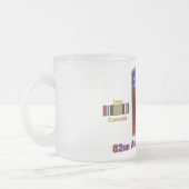 im Flugzeug Abteilung Irak & Afghanistan Veteran Mattglastasse (Links)