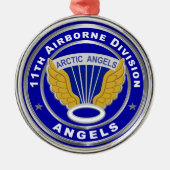 im Flugzeug Abteilung Ornament Aus Metall (Vorne)