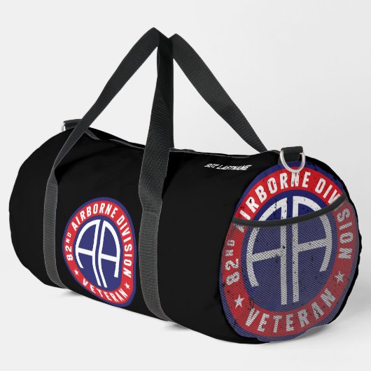 im Flugzeug Abteilung "Veteran" Black Duffle Bag (Rechte Ecke)