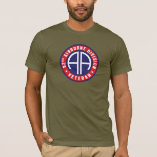 im Flugzeug Abteilung "Veteran" Ermüdungsgrün T-Shirt