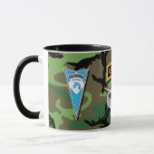Im Flugzeug Corps Recondo Tasse (Links)