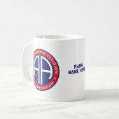 im Flugzeug Division 82 Alle amerikanischen indivi Kaffeetasse (Vorderseite Links)