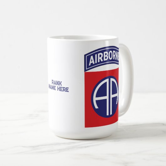 im Flugzeug Division "All American" Custom Kaffeetasse (VorderseiteRechts)