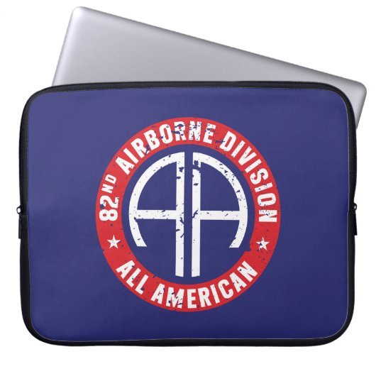 im Flugzeug Division "All American" Grunge Laptopschutzhülle (Vorderseite)