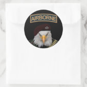 Im Flugzeug Einheiten im Stil des Adlers Runder Aufkleber (Tasche)