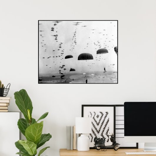 Im Flugzeug Mission während des WW2-Zeichens Poster (Heimbüro)