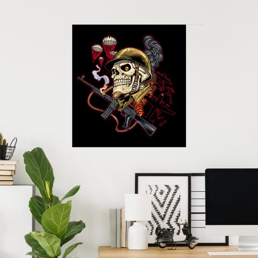 Im Flugzeug oder mariner Fallschirm mit Helm Poster (Heimbüro)